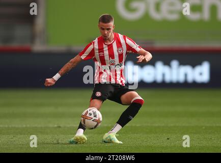 Romeo Beckham von Brentford B. - Brentford B gegen Manchester City EDS, The Robert Rowan Invitational, GTECH Community Stadium, London, Großbritannien - 19. Mai 2023. Nur redaktionelle Verwendung – es gelten Einschränkungen für DataCo Stockfoto