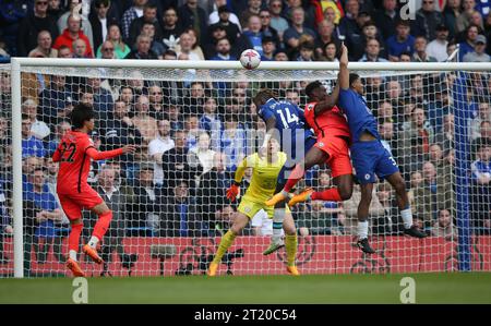 - Chelsea V Brighton & Hove Albion, Premier League, Stamford Bridge Stadium, London, Großbritannien - 15. April 2023. Nur redaktionelle Verwendung – es gelten Einschränkungen für DataCo Stockfoto