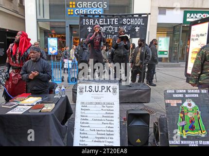 Die ISUPK - Israelite School of Universal Practical Knowledge, Samstag in High St, Birmingham, West Midlands, England, Vereinigtes Königreich, B4 7SS Stockfoto