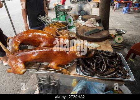 Hundefleischverkäufer, Hanoi, Vietnam Stockfoto