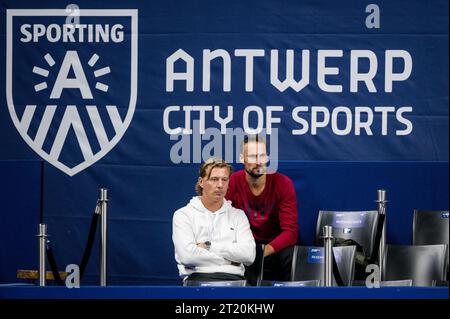 Antwerpen, Belgien. Oktober 2023. Bergs-Trainer Ruben Bemelmans wird am Montag, den 16. Oktober 2023, bei einem Qualifikationsspiel für das European Open Tennis ATP Turnier in Antwerpen gesehen. BELGA FOTO JASPER JACOBS Credit: Belga News Agency/Alamy Live News Stockfoto