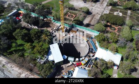 Linie 7: Haltestelle Parque Araucano im Bau, Metro de Santiago, Las Condes, Chile Stockfoto