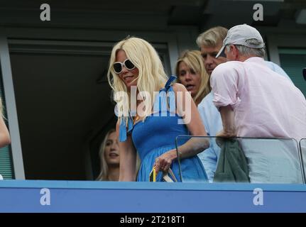 Das deutsche Supermodel Claudia Schiffer. - Chelsea V Tottenham Hotspur, Premier League, Stamford Bridge, London, Großbritannien - 14. August 2022 nur redaktionelle Verwendung - es gelten Einschränkungen für DataCo Stockfoto