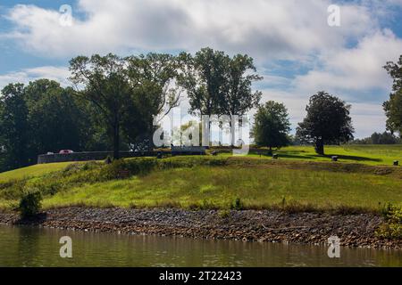 Fort Donelson, Dover, Tennessee. Konföderiertes Fort am Ufer des Cumberland River, Schauplatz der Schlacht von Fort Donelson, Februar 1862 Stockfoto