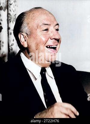 Alfred Hitchcock (1899–1980), englischer Filmregisseur, Drehbuchautor und Produzent, Kopf-und-Schultern-Porträt, Fred Palumbo, New York World-Telegram and the Sun Newspaper Photograph Collection, 1956 Stockfoto