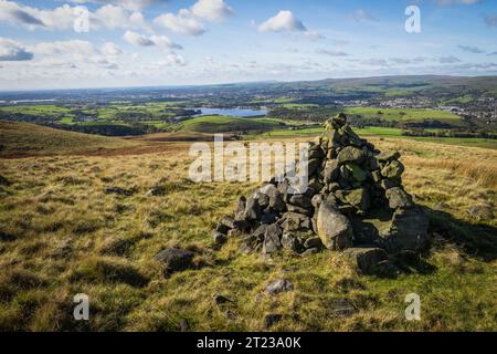 Gritstone Rock am pennine Way in der Nähe von Blackstone Edge oberhalb von Littleborough in den South Pennines Stockfoto