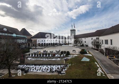 Schloss Ljubljana, im Winter verschneite Innenräume. Slowenien Stockfoto