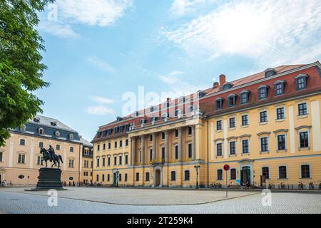 Fürstenhaus Weimar, ehemaliges Schloss und Staatsgebäude, seit 1951 Hochschule für Musik Franz Liszt, Weimar, Thüringen, Deutschland. Stockfoto