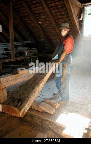 Revitalisierung des Innenraums eines Gebäudes und einer Gebäudestruktur, Bauarbeiten und Konservierung Revitalisierung des Innenraums eines Gebäudes Credit: Imago/Alamy Live News Stockfoto