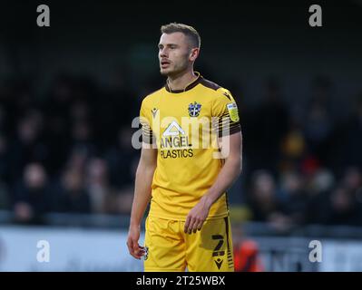 Jonathan Barden aus Sutton Vereinigte sich gegen Crawley Town. - Sutton United / Crawley Town, Sky Bet League Two, The Borough Sports Ground Stadium, Sutton, UK - 26. April 2022 nur redaktionelle Verwendung - DataCo-Beschränkungen gelten Stockfoto