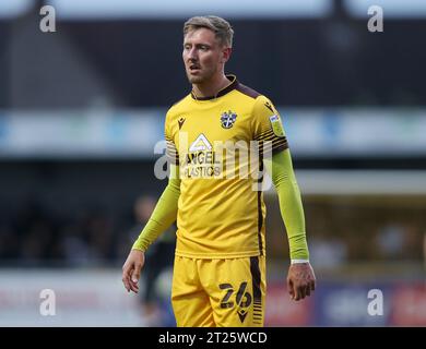 Richard Bennett aus Sutton Vereinigte sich gegen Crawley Town. - Sutton United / Crawley Town, Sky Bet League Two, The Borough Sports Ground Stadium, Sutton, UK - 26. April 2022 nur redaktionelle Verwendung - DataCo-Beschränkungen gelten Stockfoto