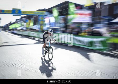 Kapellen, Belgien. Oktober 2023. Der niederländische Piotr Havik wurde 2023 während des eintägigen Radrennens „nationale Sluitingsprijs Putte-Kapellen“ in Putte-Kapellen, Kapellen am Dienstag, den 17. Oktober 2023, in Aktion genommen. BELGA FOTO TOM GOYVAERTS Credit: Belga Nachrichtenagentur/Alamy Live News Stockfoto