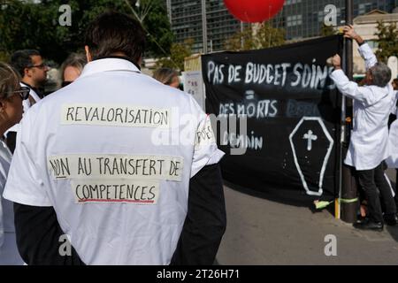 Faible mobilisation des médecins, organisée par la FMF et médecins pour demain. CES généralistes demandaient une revalorisation des Consultings Stockfoto