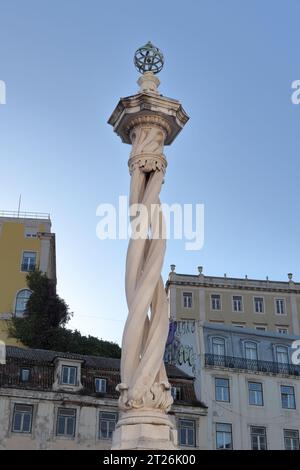 Der Pranger von Lissabon auf dem Stadtplatz der portugiesischen Hauptstadt, der als Nationaldenkmal klassifiziert ist Stockfoto