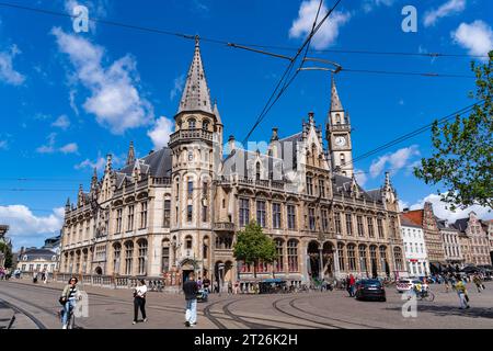 Einkaufszentrum de Post und Luxushotel 1898 The Post in Gent, Belgien Stockfoto