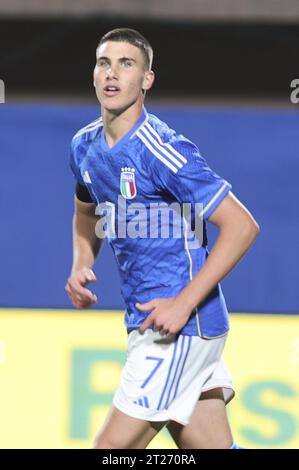 Bozen, Italien. Oktober 2023. Cesare Casadei von Italien während der U21 gegen Norwegen U21, 3Â° Spiel der europäischen Qualifikation 2025 Gruppe A, Spiel bei GNerone Claudio Druso in Bozen - Bolzen (BZ), Italien, 17. Oktober 2023. Quelle: Unabhängige Fotoagentur/Alamy Live News Stockfoto