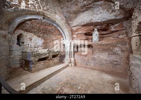 Cenotafio von San Míllan, Kloster Suso in San Millan de la Cogolla, La Rioja, Spanien. Stockfoto