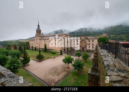 Außenansicht des Yuso-Klosters in San Millan de la Cogolla, La Rioja, Spanien Stockfoto