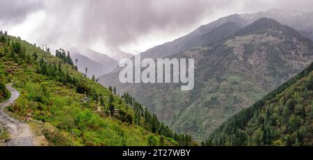 Stürmisches Wetter im Himalaya Stockfoto