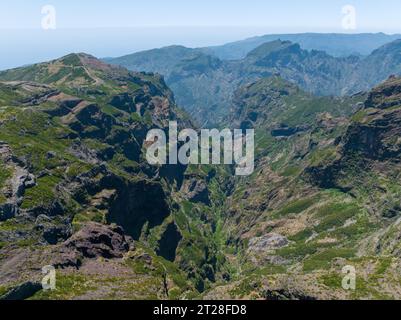 Pico do Arieiro, der dritthöchste Berg Madeiras, Portugal. Stockfoto