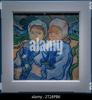 Paris, Frankreich - 10 08 2023: Museum Orsay. Zwei kleine Mädchen, gemalt von Vincent Van Gogh Stockfoto