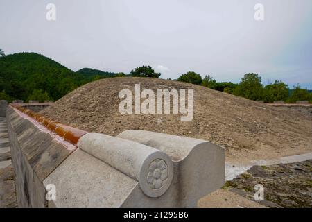 Zunhua City, China - 27. August 2023: Baoding des Cixi Mausoleums des östlichen Grabes der Qing-Dynastie. Stockfoto