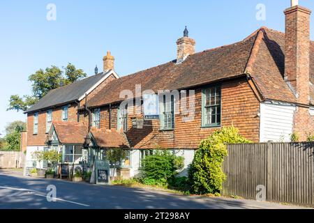 The Eight Bells Pub, The Moor, Hawkhurst, Kent, England, Vereinigtes Königreich Stockfoto