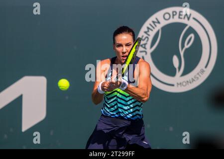 17. Oktober 2023: Monastir, Tunesien: Nuria Parrizas-Diaz von Spanien während der Jasmin Open-Tennisturniere in Monastir, Tunesien. (Kreditbild: © Hasan mrad/IMAGESLIVE Via ZUMA Press Wire) NUR REDAKTIONELLE VERWENDUNG! Nicht für kommerzielle ZWECKE! Stockfoto