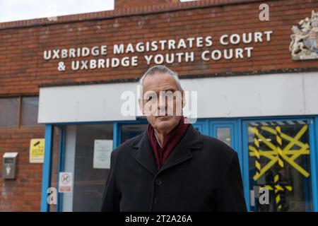 Stephen Green, 72, christlicher Prediger angeklagt, weil er ein Schild mit einem Zitat aus der Bibel vor einer Abtreibungsklinik hielt, Uxbridge Magistrates. Stockfoto