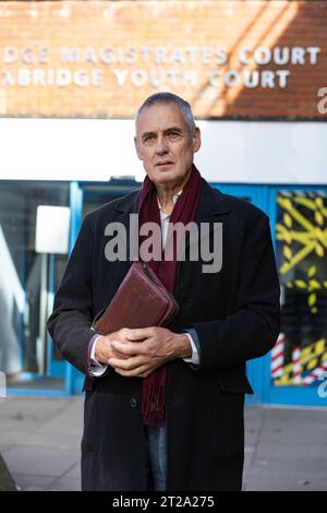 Stephen Green, 72, christlicher Prediger angeklagt, weil er ein Schild mit einem Zitat aus der Bibel vor einer Abtreibungsklinik hielt, Uxbridge Magistrates. Stockfoto