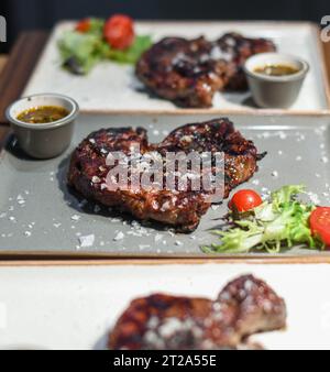 Ausgezeichnete Stücke von hochwertigem galizischem Rindfleisch Stockfoto