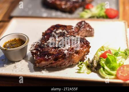 Ausgezeichnete Stücke von hochwertigem galizischem Rindfleisch Stockfoto
