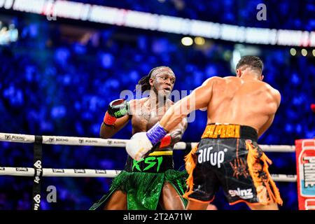 Manchester, Großbritannien. Tommy Fury bekämpft KSI während der Prime Card-Veranstaltung in der Manchester Arena. Wut gewann durch Mehrheitsentscheidung. Quelle: Benjamin Wareing/Alamy Live News Stockfoto