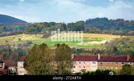 Glasgow, Schottland, Großbritannien. Oktober 2023. Antonine Wall am historischen castlehill Fort in der Nähe der Trommelkapelle und berühmt für Hexen und Druiden, die für Wohngebäude und einen Golfplatz umgebaut werden. Die Entwickler Keppiedesign und bearsden Golf Club sehen die Gelegenheit, die Linie der Mauer zu verschließen. Credit Gerard Ferry/Alamy Live News Stockfoto