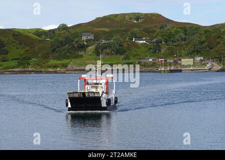 Die Kerrera Ferry verbindet Gallanach auf dem schottischen Festland mit Kerrera, einer kleinen Insel in der Nähe von Oban, Scottish Highlands Stockfoto