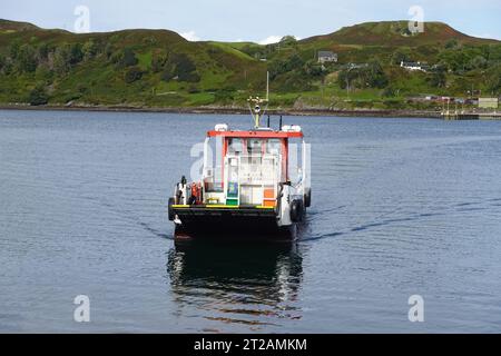 Die Kerrera Ferry verbindet Gallanach auf dem schottischen Festland mit Kerrera, einer kleinen Insel in der Nähe von Oban, Scottish Highlands Stockfoto