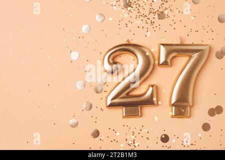 27 Jahre Feier. Grußbanner. Stockfoto