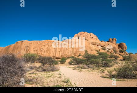 Spitzkoppe, einzigartige Felsformation im Damaraland, Namibia Stockfoto