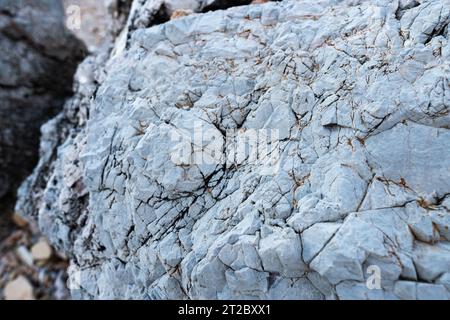 Detailaufnahme eines beeindruckenden Felsens von den berühmten Klippen von Cala Ratjada Stockfoto