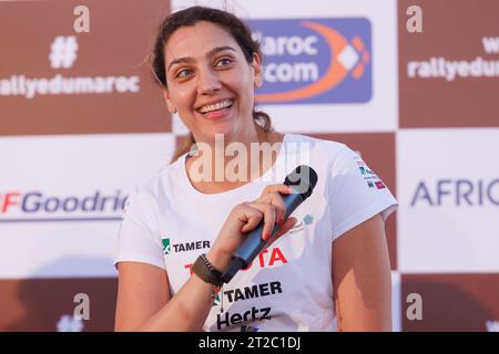 Merzouga, Maroc. Oktober 2023. AKKEL Dania (sau), Wevers Sport, Taurus T3Max, FIA W2RC, Porträt während der Preisverleihung der Rallye du Maroc 2023, am 18. Oktober 2023 in Merzouga, Marokko - Foto Frédéric Le Floc'h/DPPI Credit: DPPI Media/Alamy Live News Stockfoto