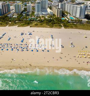 Miami Beach City von oben. Beliebter Urlaubsort in den USA Stockfoto