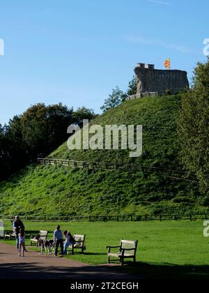 Clare Castle Ruine, Clare Castle Country Park, Stour Valley, Suffolk, England, Großbritannien Stockfoto