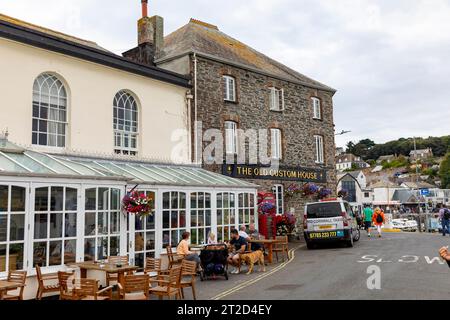 Padstow Cornwall, The Old Custom House, heute ein Pub-Restaurant mit Zimmern zum Übernachten, Cornwall, England, Großbritannien Stockfoto