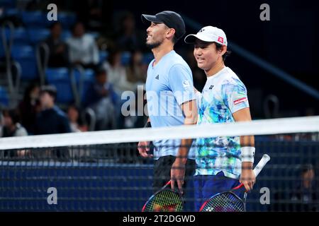 Ariake Coliseum, Tokio, Japan. Oktober 2023. Ben McLachlan & Yoshihito Nishioka (JPN), 18. OKTOBER 2023 - Tennis : Kinoshita Group Japan Open Tennis Championships 2023 Männer Doppel 1. Runde im Ariake Coliseum, Tokio, Japan. Quelle: Naoki Nishimura/AFLO SPORT/Alamy Live News Stockfoto