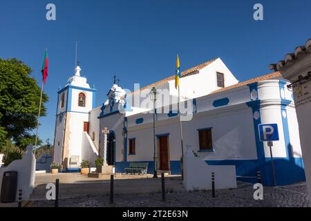 Igreja do Divino Salvador, Kirche aus dem 16. Jahrhundert in Alvor, Algarve, Portugal, Europa Stockfoto