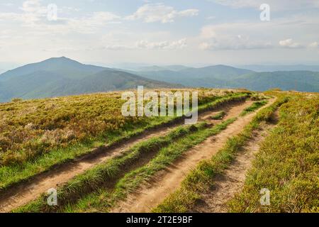 Eine ruhige Berglandschaft in Polen Stockfoto