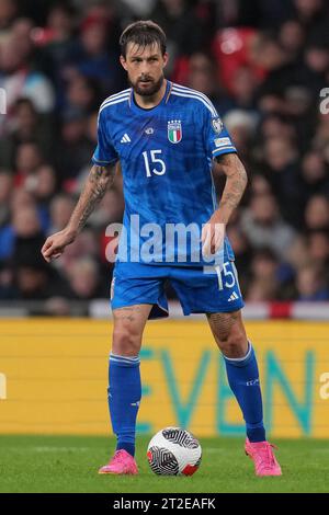 London, Großbritannien. Oktober 2023. Francesco Acerbi (Inter Mailand) von Italien während des internationalen Spiels zwischen England und Italien am 17. Oktober 2023 im Wembley Stadium in London. Foto: David Horn. Quelle: Prime Media Images/Alamy Live News Stockfoto