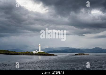 Das Lismore Lighthouse auf der unbewohnten Insel Eilean Musdile, Loch Linnhe, Highlands, Argyll and Bute, Schottland, Großbritannien, Baujahr 1833 Stockfoto