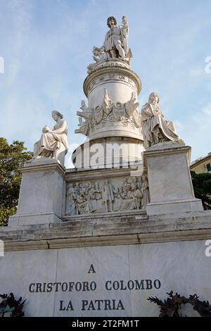 Denkmal für Christoph Colombus auf der Piazza Acquaverde, Denkmal für Christoph Colombus auf der Piazza Acquaverde, Genua, Ligurien, Italien, Genua, Ligurien Stockfoto