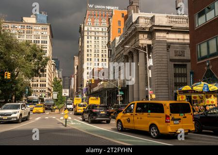 Union Square East mit Blick auf die Park Avenue in New York am Mittwoch, 18. Oktober 2023. (© Richard B. Levine) Stockfoto